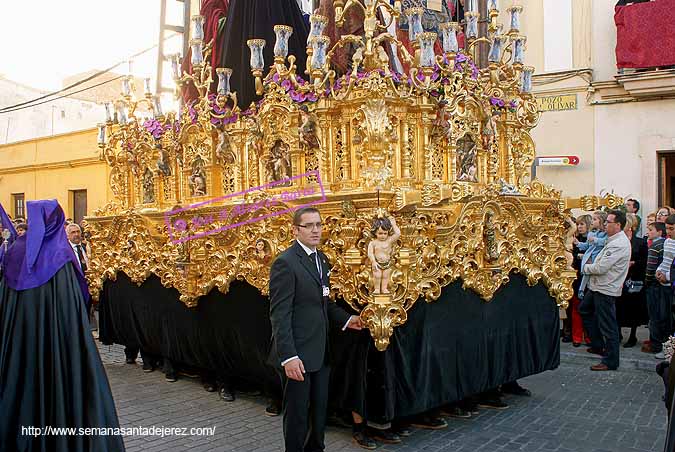 Lateral derecho del Paso de Misterio del Sagrado Descendimiento de Nuestro Señor