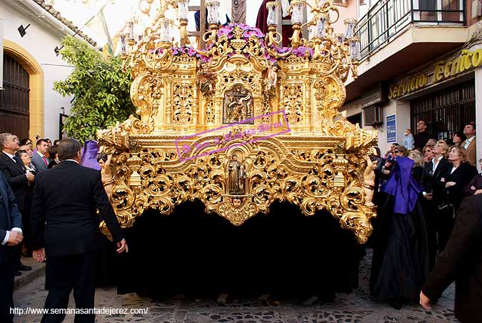 Trasera del Paso de Misterio del Sagrado Descendimiento de Nuestro Señor