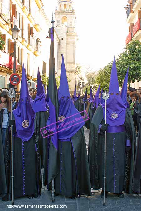 Bandera del Señor de la Hermandad de la Soledad