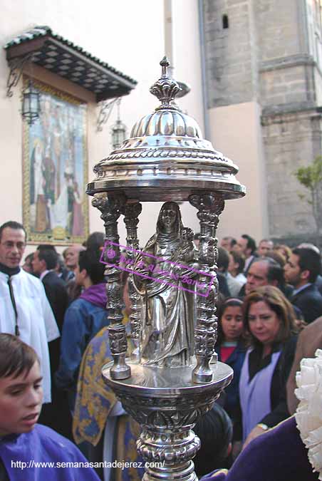 Pértiga del pertiguero del cortejo de palio de la Hermandad de la Soledad