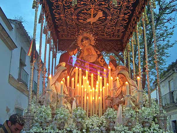 Paso de palio de Nuestra Señora de la Piedad