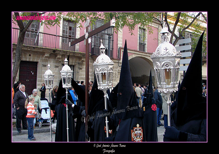 Cruz de Guía de la Hermandad del Santo Entierro