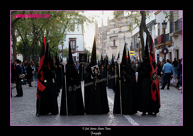 Presidencia del Libro de Reglas de la Hermandad del Santo Entierro