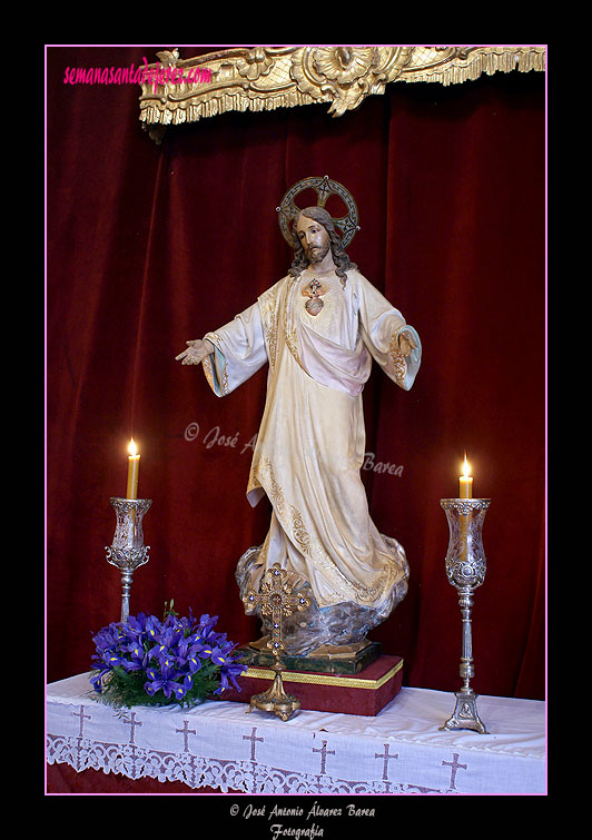 Medallón del Sagrado Descendimiento de Nuestro Señor (Real Capilla del Calvario)