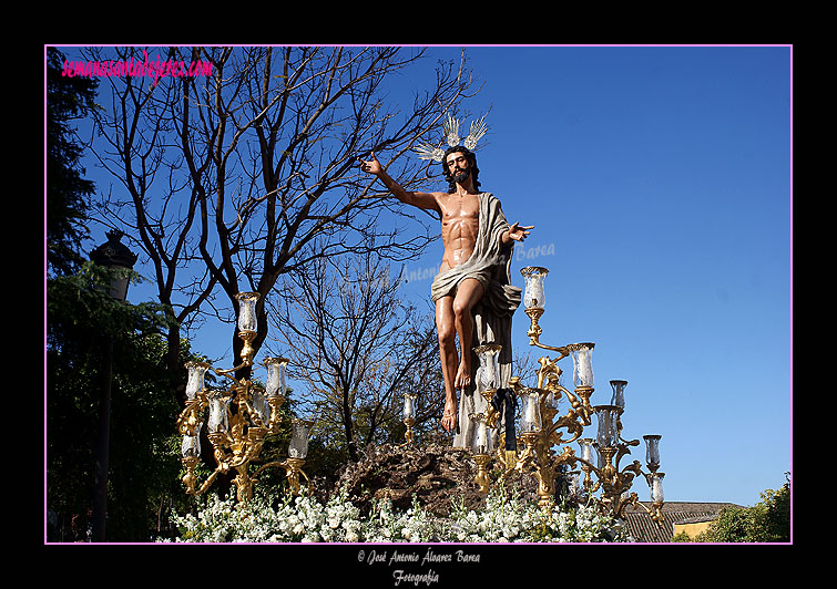 Paso del Santísimo Cristo Resucitado