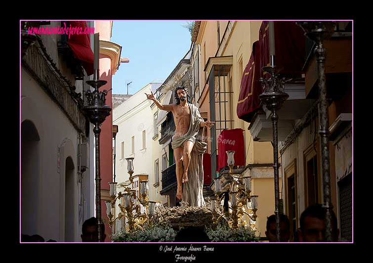 Paso del Santísimo Cristo Resucitado