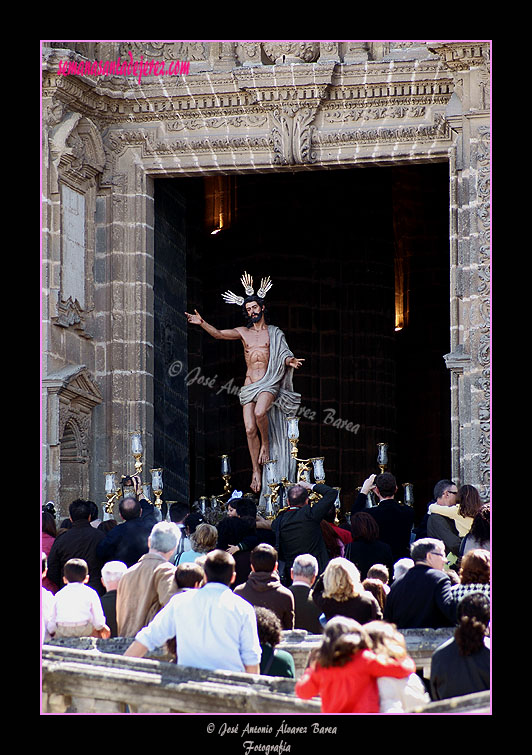 Paso del Santísimo Cristo Resucitado