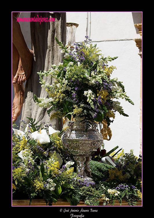 Cartela de los respiraderos del Paso del Santísimo Cristo Resucitado