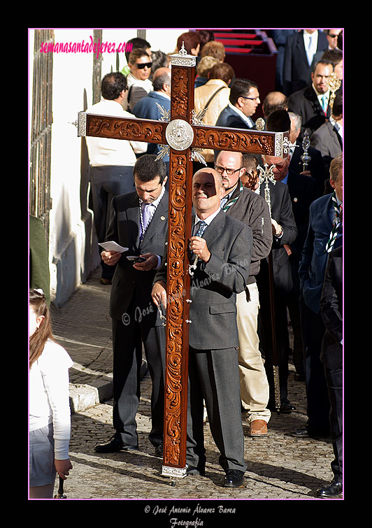 Cruz de Guía de la Hermandad del Resucitado