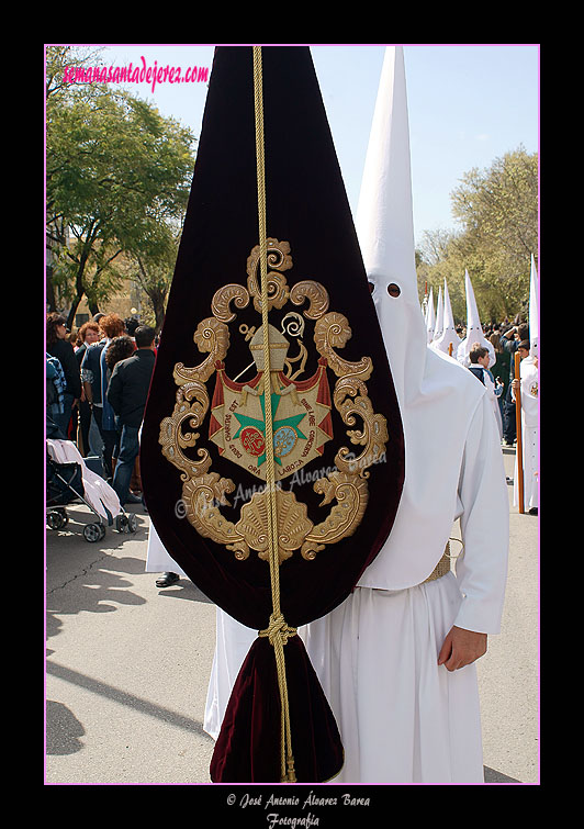 Estandarte de la Hermandad de la Clemencia