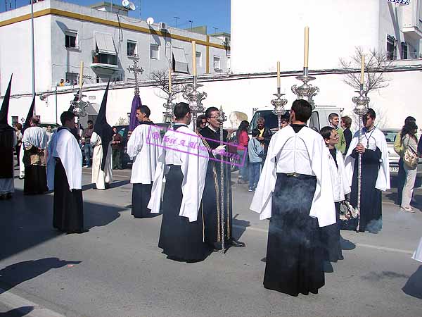 Cuerpo de Acolitos del paso de la Hermandad del Consuelo