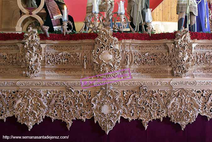 Lateral del Paso de Misterio de Nuestro Padre Jesús del Soberano Poder ante Caifás