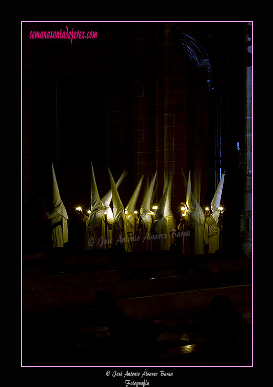 Nazarenos de la Hermandad de Humildad y Paciencia