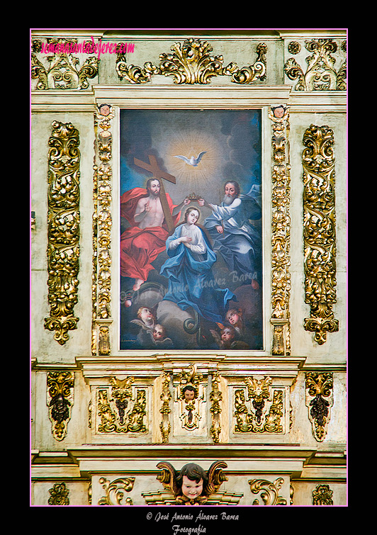 Detalle del Retablo mayor de la Iglesia de la Santísima Trinidad