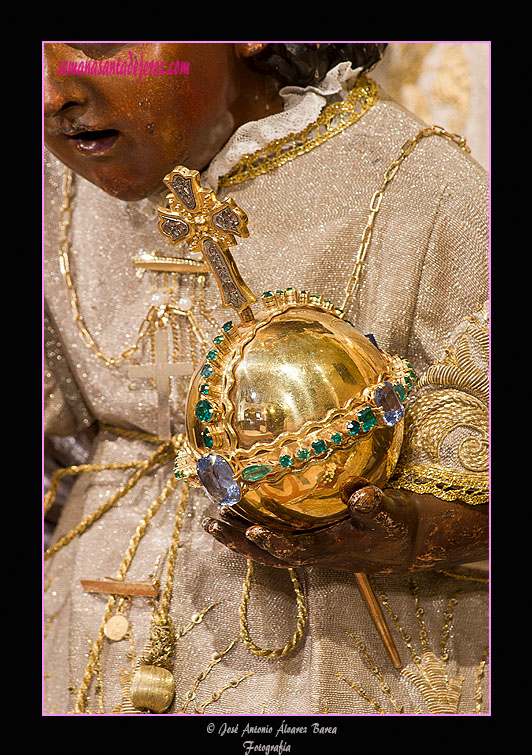 Mano izquierda del Niño Jesús (Nuestra Señora de la Merced)